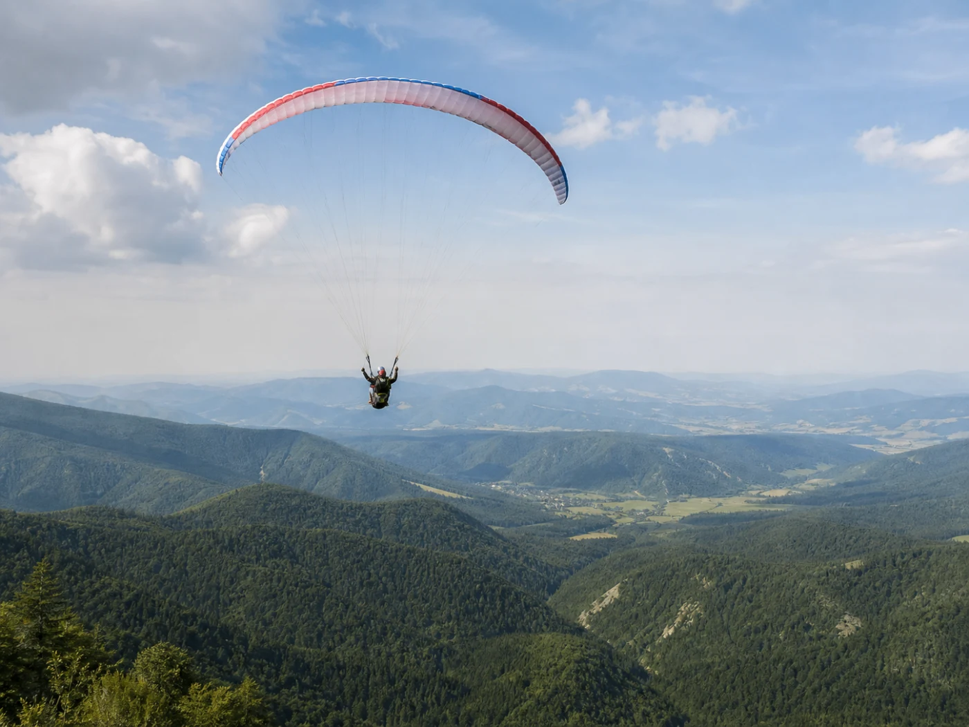 Bolu dağları üzerinde yamaç paraşütü deneyimi